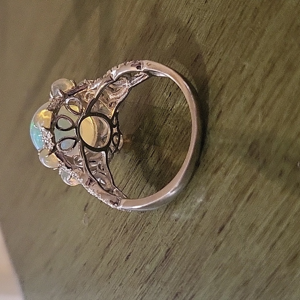 MAGNIFICENT OPAL RING - Picture 9 of 9